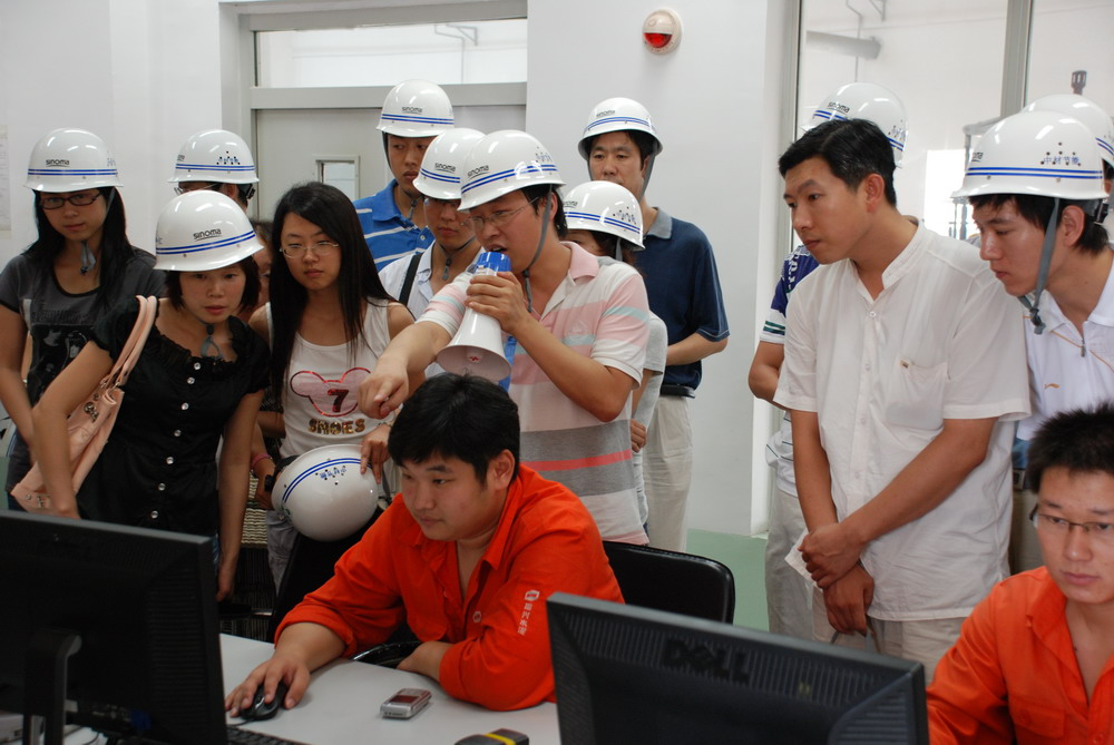 �ǿ��ۺ������������