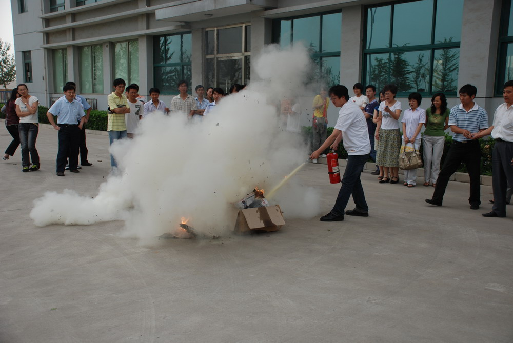 �ǿ��ۺ������������