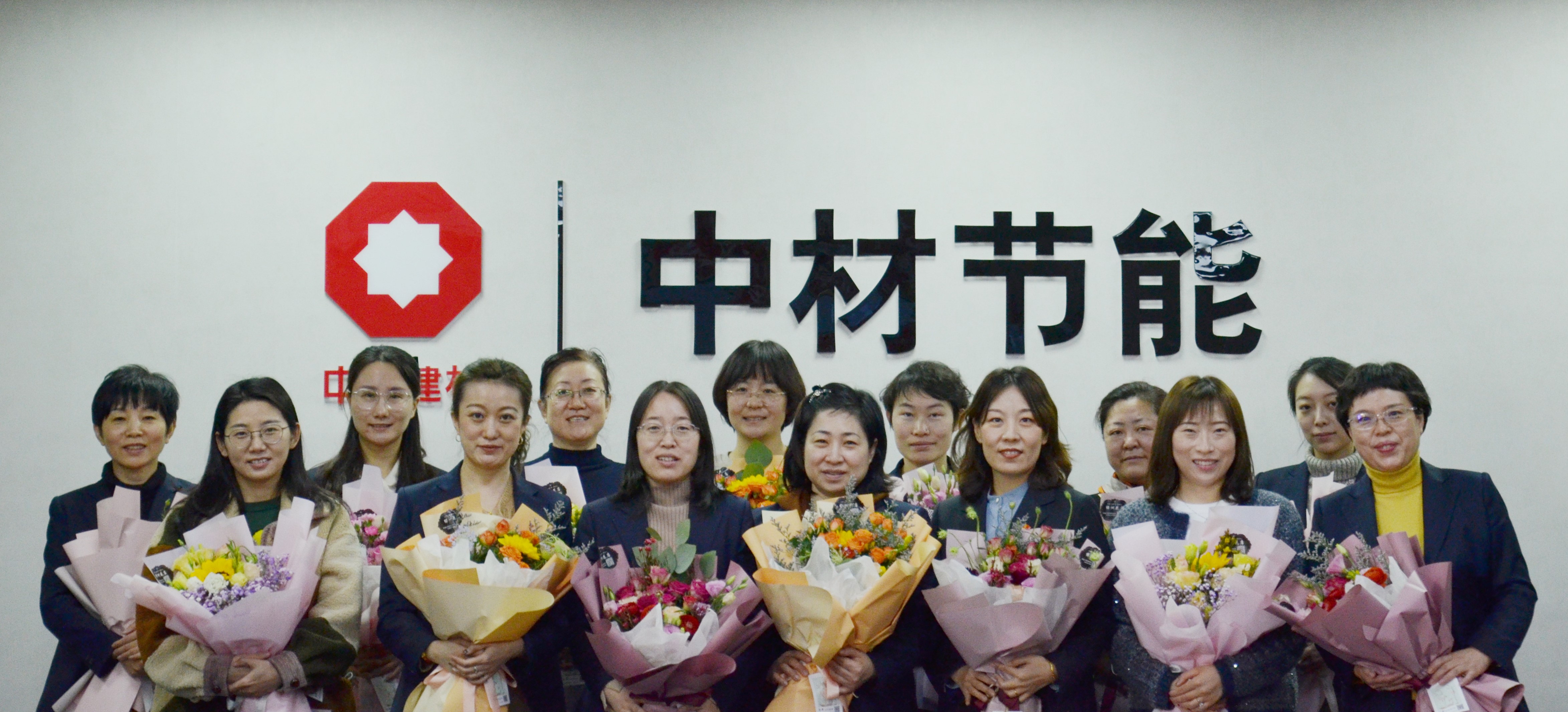 �ǿ��ۺ������������